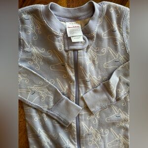 Hanna Andersson Onesie PJ’s - 3T Purple Unicorn